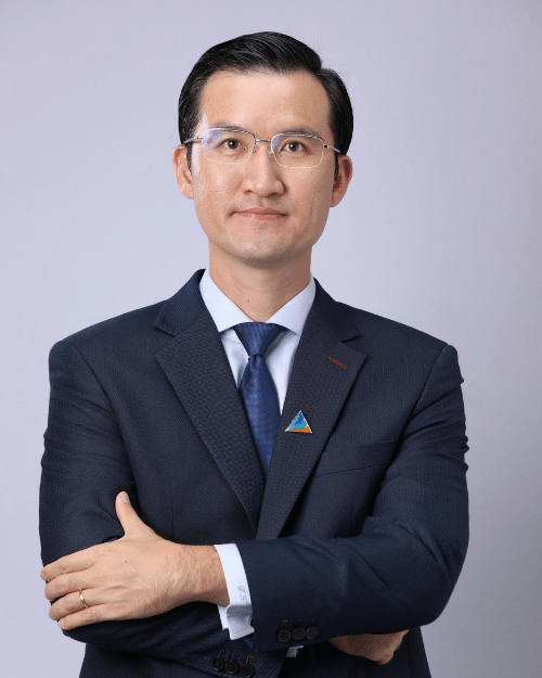Mr Ha Duc hieu